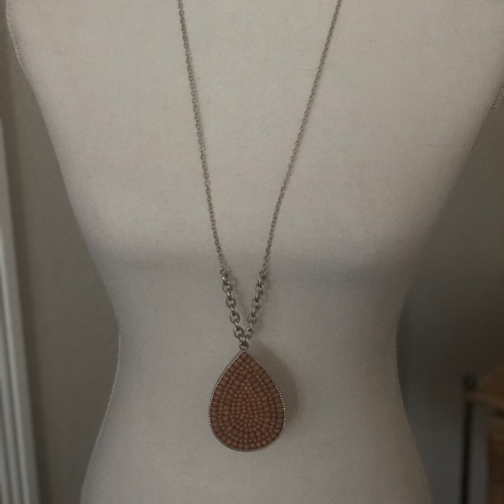 Long necklace!